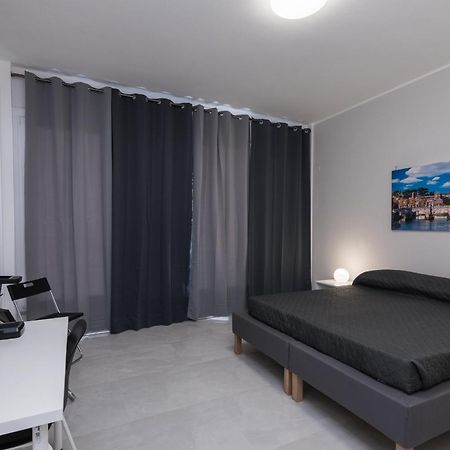 Travelershome Ciampino Airport Guesthouse 600M To Airport Ngoại thất bức ảnh