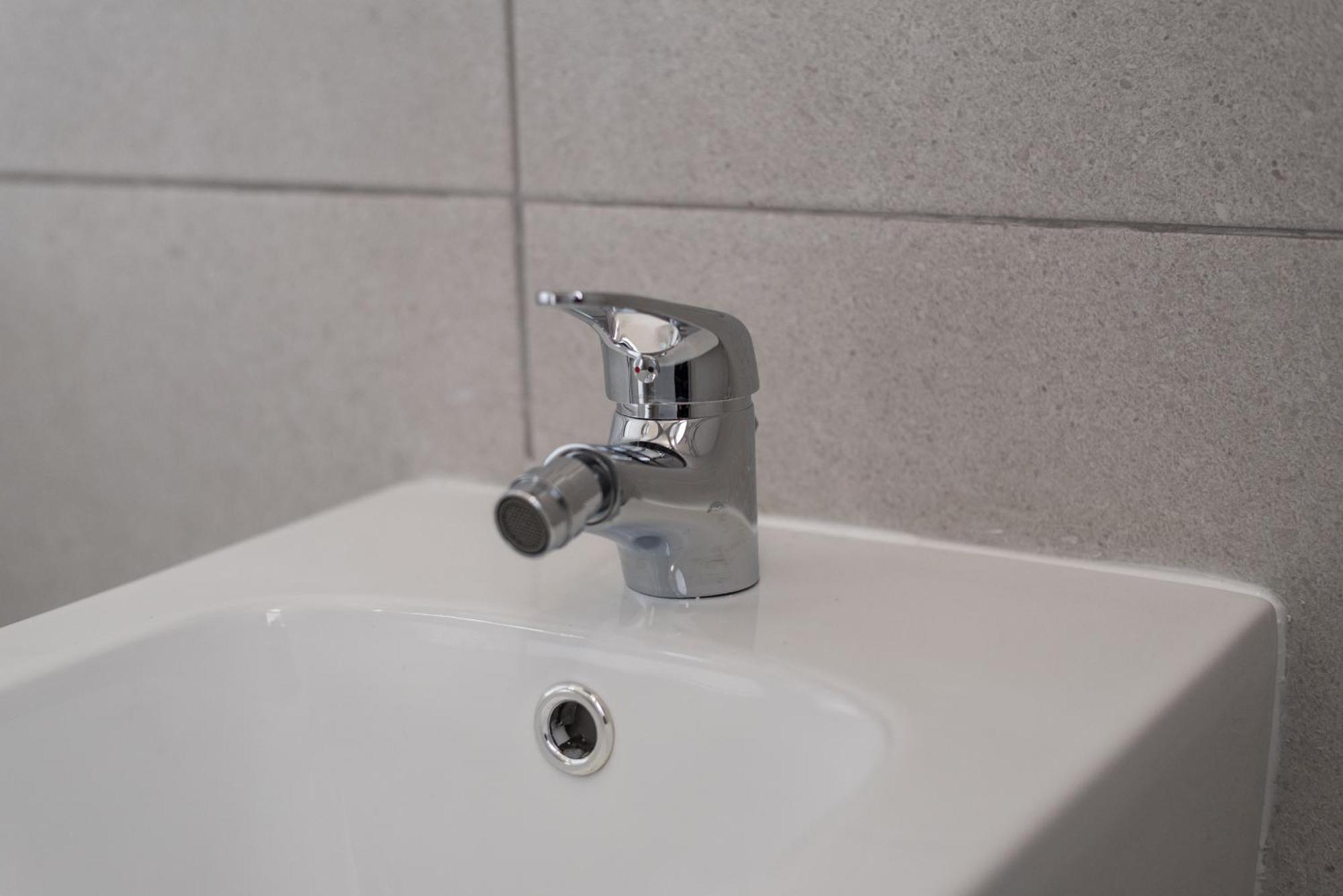 Travelershome Ciampino Airport Guesthouse 600M To Airport Ngoại thất bức ảnh