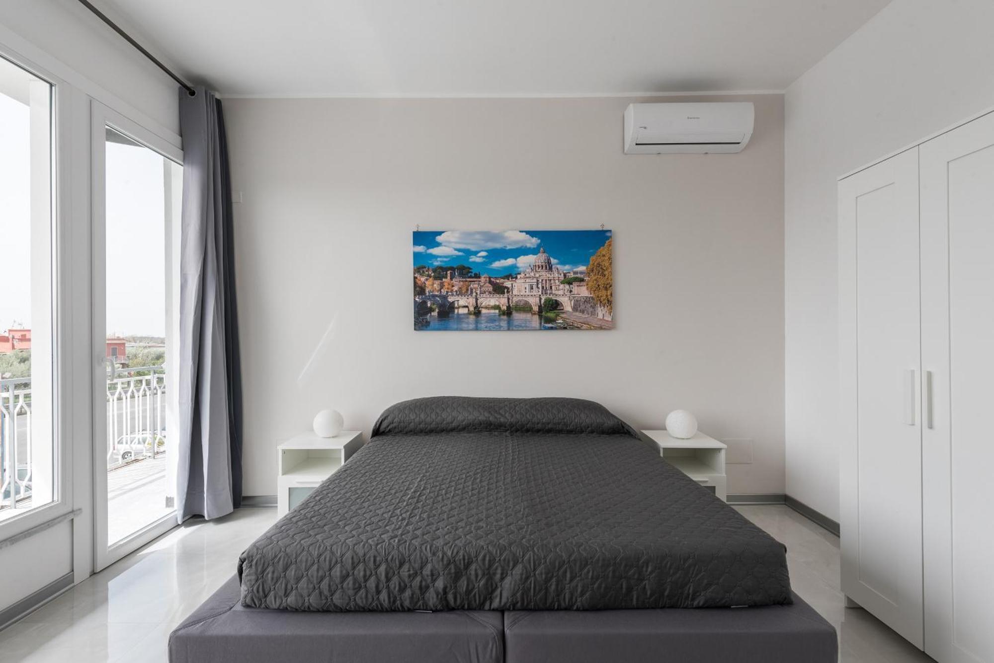 Travelershome Ciampino Airport Guesthouse 600M To Airport Ngoại thất bức ảnh